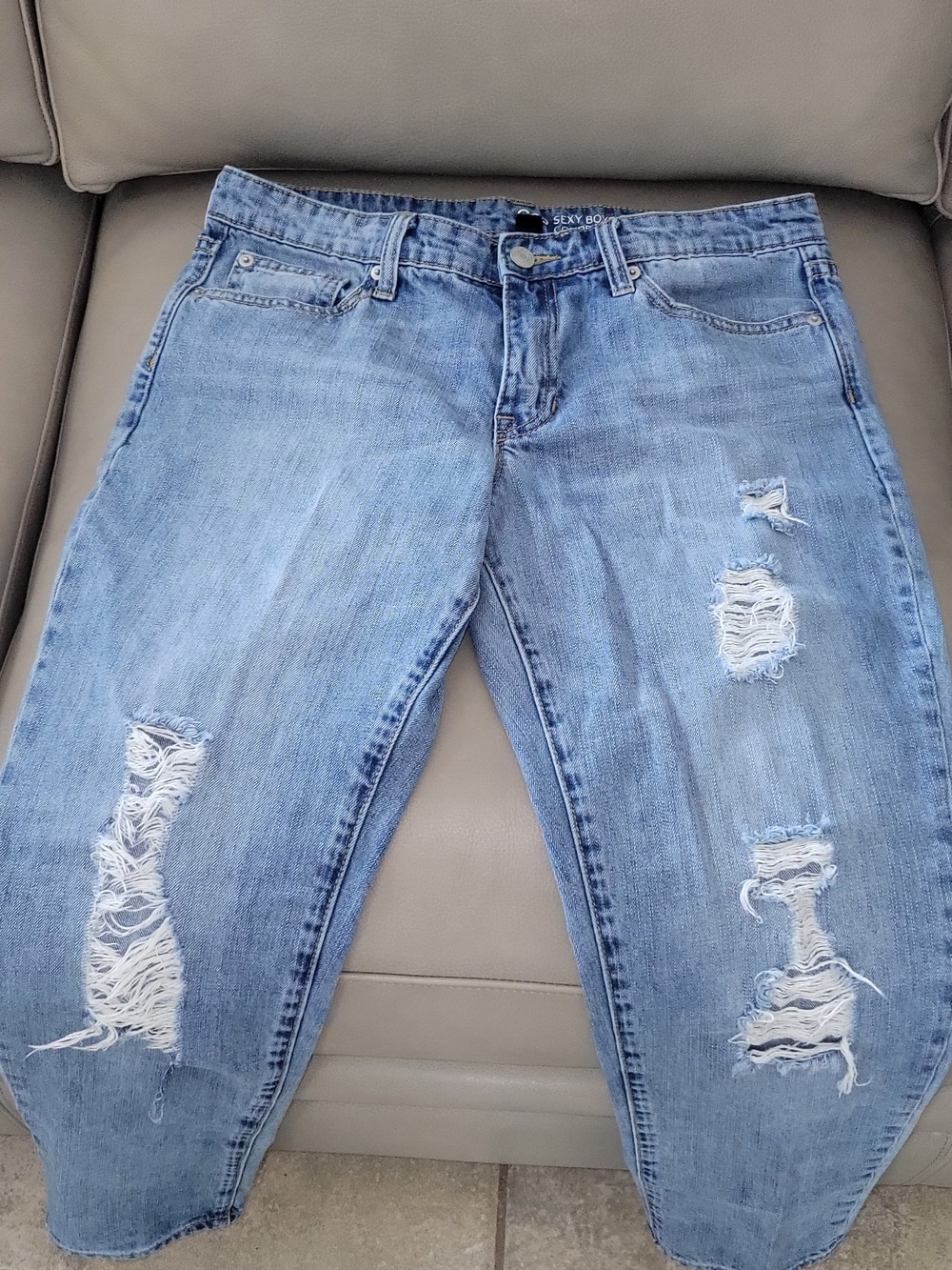 GAP Light Blue Distressed Womens Jeans